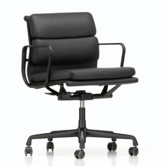 Soft Pad Chair EA 217Eames Soft Pad EA 217 bureaustoel zwart, leder L20LEVERTIJD: 2 weken