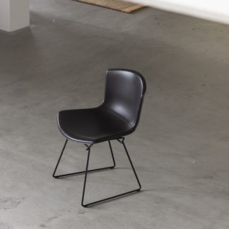 Bertoia Chair CowhideKnoll, Bertoia - stoel, tuiglederLEVERTIJD: 3 werkdagen