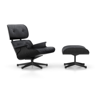 Lounge Chair & Ottoman XL - zwart essenEames Lounge Chair & Ottoman - essen zwart - leder premium nero, onderstel gepolijst/zijkant zwartLEVERTIJD: 8 weken